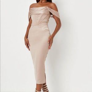 NWT Carly bybel dress